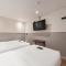 Just Stay Hotel
