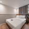 Just Stay Hotel