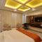 Four Petals Executive by LHMS - Akalkot