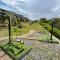 Miroes Suites