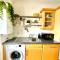 High-End 2 Bed Maisonette in Beaulieu Park