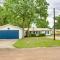 Hot Tub and Dock Lakefront Mabank Home