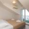 Luxury Villa, 40 sqm private pool, gym, Seaview, 200m to beach, 7 bedrooms - Trogir
