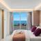 Fully renovated frontline flat
