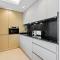 Fully renovated frontline flat