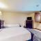 Avon Peaks, Apt 416