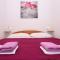 Guest House Roses