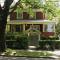 Douglas Guest House