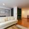 Art Deco 1BR with Pool View in Barranco