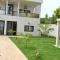Villa Keur Méry, Luxe, Piscine Privée & Personnel à Ngaparou