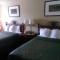 Days Inn by Wyndham Kingman East