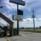 Days Inn by Wyndham Kingman East