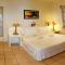 Easy Diving and Beach Resort