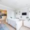 WelcomeStay Colliers Wood Two Bed Apartment - Home Away from Home - Londýn