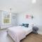 WelcomeStay Colliers Wood Two Bed Apartment - Home Away from Home - Londýn