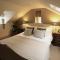 The Feathered Nest Inn - Westcote