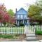 CHARMING EXECUTIVE VICTORIAN MANSION w/ FREE PARKING - near Bucknell - Milton