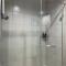 Modern Dpulze Soho fit 4pax,Netflix provided