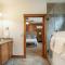 The Peaceful Perch Fireplace Community Amenities