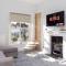 Station view apartment - يورك