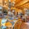 Cubs Den Cabin Deck, Fire Pit and Year round Mountain Views! - Swiss