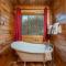 Deer Field Cabin Fire Pit and Mountain Views! - Swiss
