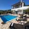 Alseides Villas