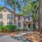 2502 Chateau by the Green
