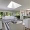 Modern Home 3 Miles to Woodinville Wine Country!