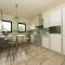 Vakantiehuis Villa 1 - 11 beds, 17p, 2 Bath-, 1 Livingroom