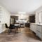 Azami - Charming Gilbert Cottage
