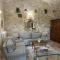 All Stone Horse Stable Converted to Elegant Apartment - Baltimora