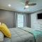 Beautiful 4 bedroom home with Pool, Hot Tub & More