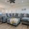 Your perfect getaway: beachside- 6 beds, sleeps 10