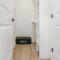 Your perfect getaway: beachside- 6 beds, sleeps 10