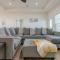 Your perfect getaway: beachside- 6 beds, sleeps 10