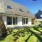 Villa en bord de mer à Jullouville, accès direct plage, 6 chambres, jardin et barbecue - FR-1-361-496