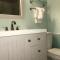 502 Tarpon Pond Cottage