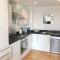 Town & Quiet - 1 Bed - Fast Fibre - Free Parking