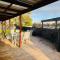 Teddys Shack - Pet Friendly