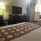 Super 8 by Wyndham Pasadena