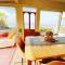 Incredible Waterview - 4 Bedroom Hobart Waterside Cottage