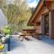 Chalet Les penguins by Interhome