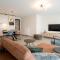 Apartment Zeestation with parking by Interhome