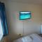 EnSuite Room with private shower, walking distance to Harry Potter Studios - Leavesden Green