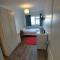 EnSuite Room with private shower, walking distance to Harry Potter Studios - Leavesden Green