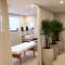 Lefel Hotel