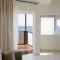 Cozy Corner VS Beachfront