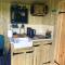 The Peacock Shepherds Hut at Hafoty Boeth - 科文