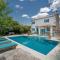 Heritage Villa Laurel